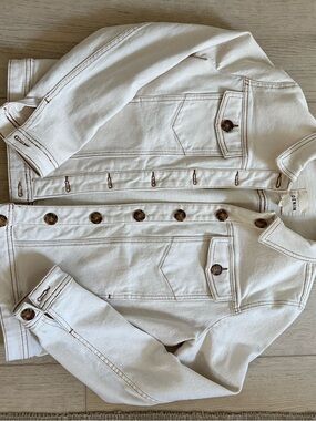 Sezane Cream Jean Jacket with Brown Buttons
